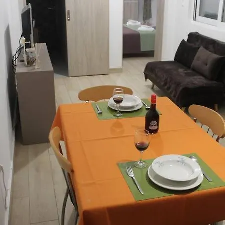 Ranias'S House 2 Apartment Piraeus Exterior photo
